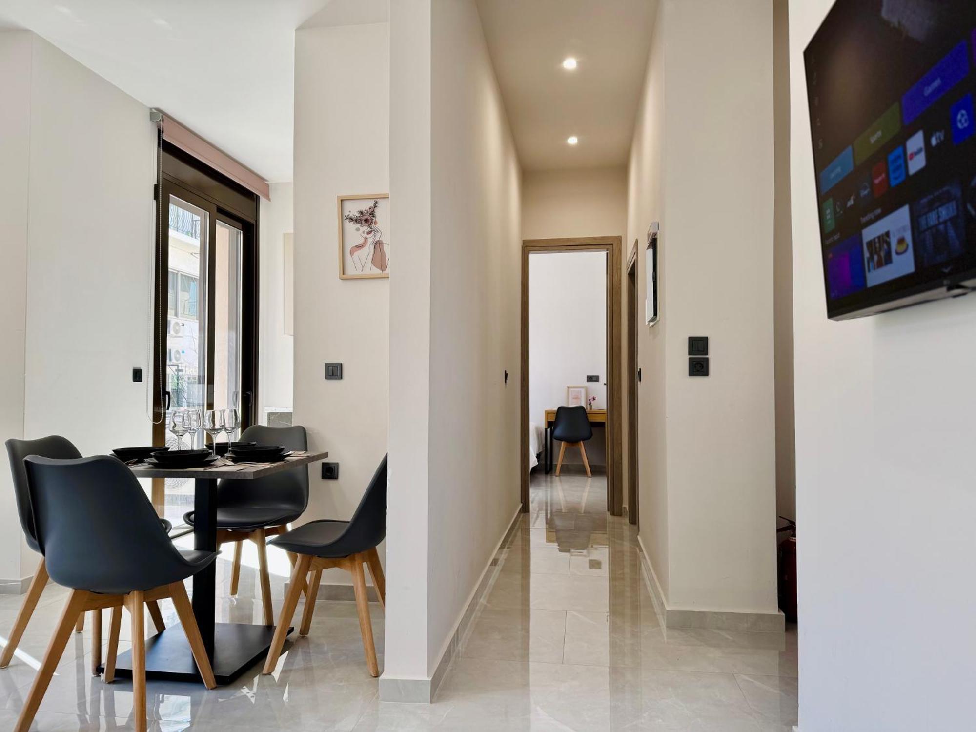 Spacious Apartment Near Monastiraki By Kozy Koala Athena Bagian luar foto